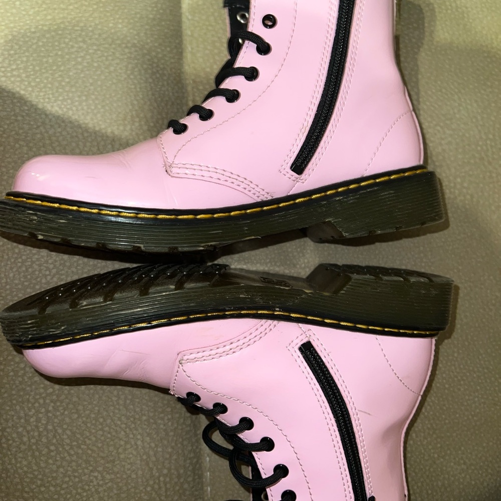 Dr Martens boots, youth 3